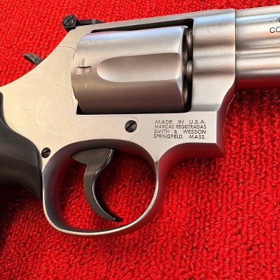 SMITH & WESSON MODEL 69 COMBAT MAGNUM .44 MAGNUM - Image 6 of 15