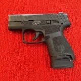 BERETTA APX A1 CARRY 9MM LUGER (9x19 PARA) - Image 1 of 17