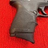 SMITH & WESSON M&P 9 SHIELD 9MM LUGER (9x19 PARA) - Image 9 of 14