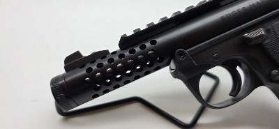 RUGER MARK IV 22/45 .22 LONG - Image 2 of 8