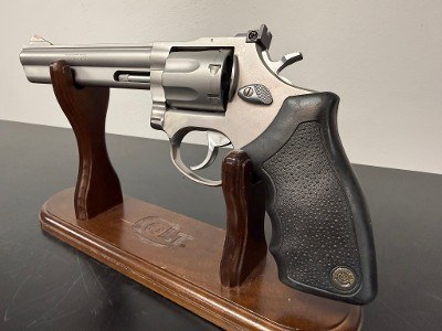 TAURUS MODEL 66 .357 MAG - Image 8 of 11