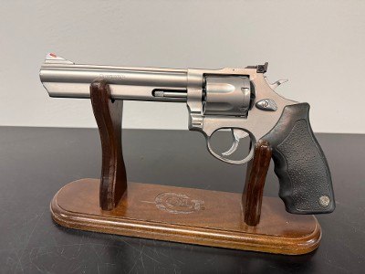 TAURUS MODEL 66 .357 MAG - Image 7 of 11