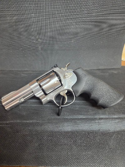 SMITH & WESSON MODEL 610 10MM - Image 1 of 5