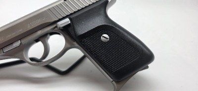 SIG SAUER P230SL .380 ACP - Image 9 of 10