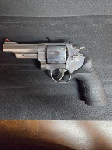 SMITH & WESSON 629 4" .44 MAGNUM - Image 3 of 5