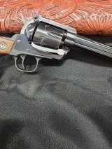 RUGER NEW MODEL BLACKHAWK .357 MAG - Image 4 of 5