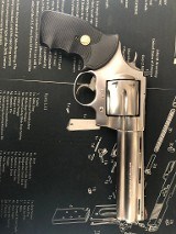 COLT ANACONDA .44 MAGNUM - Image 1 of 9