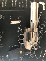COLT ANACONDA .44 MAGNUM - Image 2 of 9