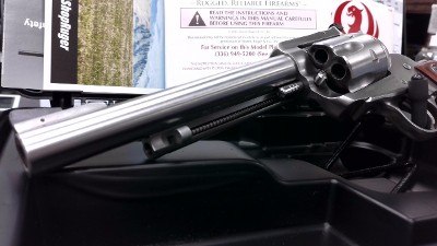 RUGER NEW MODEL BLACKHAWK - STAINLESS .357 MAG - Image 3 of 9