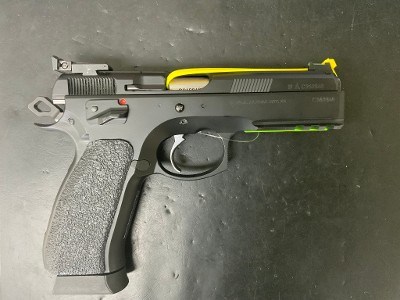 CZ CZ 75 SP-01 SHADOW9MM LUGER (9x19 PARA) - Image 1 of 10