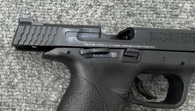 SMITH & WESSON M&P 9 9MM LUGER (9x19 PARA) - Image 5 of 8