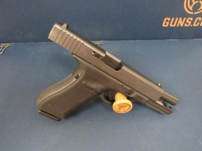 GLOCK G17 GEN4 9MM LUGER (9x19 PARA) - Image 1 of 3
