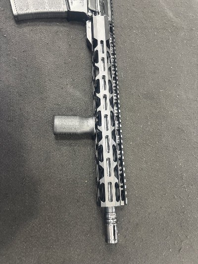 RADICAL FIREARMS RF-15 5.56X45MM NATO - Image 3 of 6