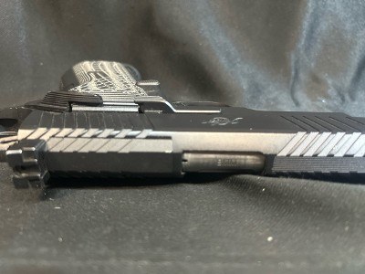 KIMBER KDS9C BLACK 9MM LUGER (9x19 PARA) - Image 8 of 8