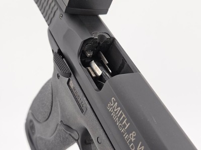 SMITH & WESSON M&P 22 COMPACT .22 LR - Image 3 of 7