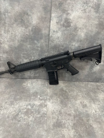 BUSHMASTER XM15-E2S - RIFLE 5.56X45MM NATO - Image 1 of 4