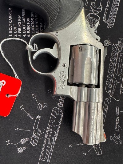 SMITH & WESSON 66-2 .357 MAG - Image 2 of 14