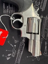 SMITH & WESSON 66-2 .357 MAG - Image 2 of 14
