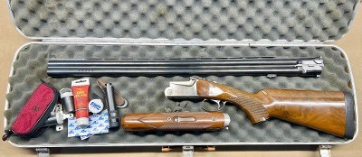 SKB SHOTGUNS 585 TRAP 12 GA - Image 1 of 11