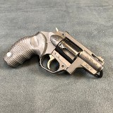 TAURUS 85 PROTECTOR POLYMER .38 SPL - Image 2 of 3