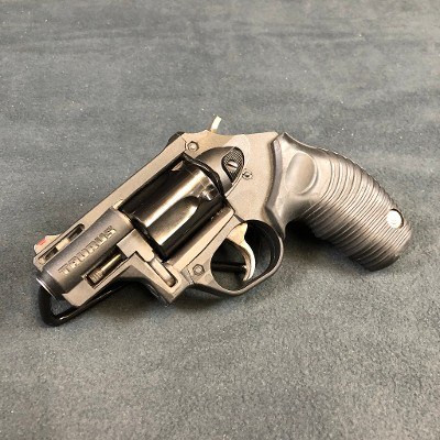 TAURUS 85 PROTECTOR POLYMER .38 SPL - Image 1 of 3