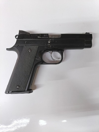 CZ cz 40B .40 S&W - Image 1 of 25