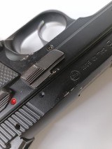 CZ cz 40B .40 S&W - Image 4 of 25