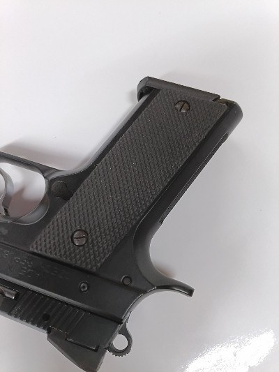 CZ cz 40B .40 S&W - Image 21 of 25