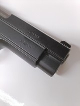 CZ cz 40B .40 S&W - Image 13 of 25