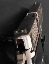 SIG SAUER 1990 P226 9MM LUGER (9x19 PARA) - Image 7 of 11