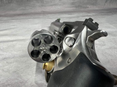 RUGER SP101 .357 MAG - Image 6 of 7