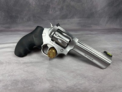 RUGER SP101 .357 MAG - Image 1 of 7
