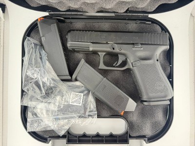 GLOCK G19 GEN 5 MOS9MM LUGER (9x19 PARA) - Image 1 of 8
