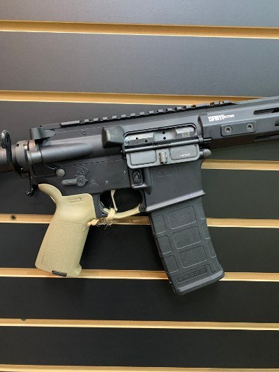 SPRINGFIELD ARMORY SAINT VICTOR 5.56X45MM NATO - Image 4 of 5