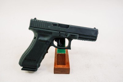 GLOCK 17 9MM LUGER (9x19 PARA) - Image 2 of 4