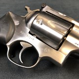 RUGER SUPER REDHAWK .44 MAGNUM - Image 9 of 10