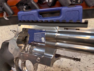 COLT ANACONDA .44 MAGNUM - Image 4 of 7