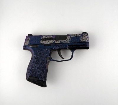SIG SAUER SIG P365 9MM LUGER (9x19 PARA) - Image 1 of 3