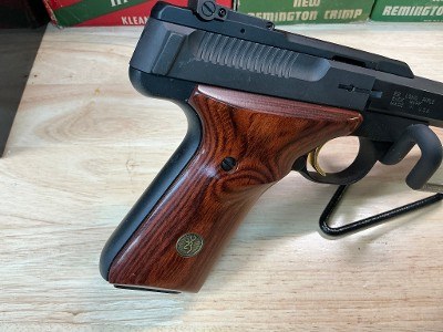BROWNING buckmark pro target .22 LR - Image 5 of 11