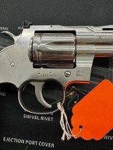 COLT PYTHON 2.5 INCH BARREL .38 SPECIAL/.357 MAGNUM - Image 10 of 11
