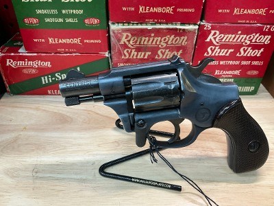 HIGH STANDARD MFG CO sentinel r-101 .22 LR - Image 1 of 6