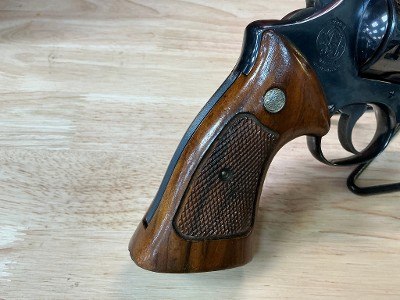 SMITH & WESSON 27-2 .357 MAG - Image 5 of 11