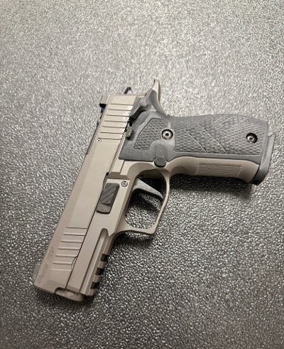 SIG SAUER P226-XCARRY LEGION (SINGLE ACTION) 9MM LUGER (9x19 PARA) - Image 1 of 13