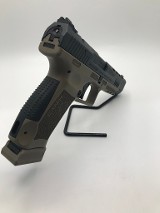 CENTURY ARMS TP9 sfx 9MM LUGER (9x19 PARA) - Image 8 of 12