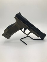 CENTURY ARMS TP9 sfx 9MM LUGER (9x19 PARA) - Image 1 of 12