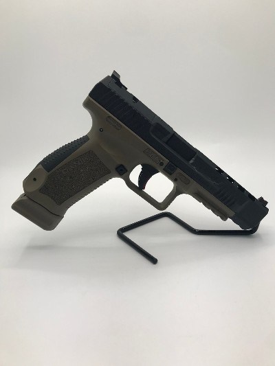 CENTURY ARMS TP9 sfx 9MM LUGER (9x19 PARA) - Image 1 of 12