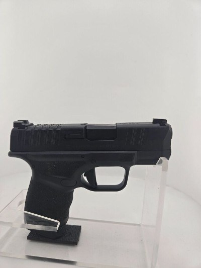 HS PRECISION INC. Hellcat 9MM LUGER (9x19 PARA) - Image 1 of 4
