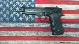 BERETTA 96 .40 - Image 3 of 9