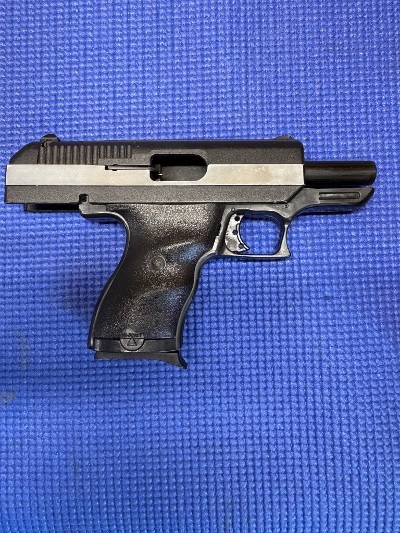 HI-POINT CF380 .380 ACP - Image 1 of 4