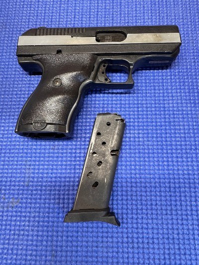 HI-POINT CF380 .380 ACP - Image 2 of 4